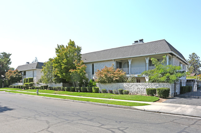 Chateau Wishon in Fresno, CA - Foto de edificio - Building Photo