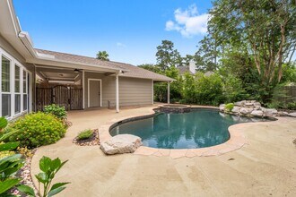 165 W Shadowpoint Cir in Spring, TX - Building Photo - Building Photo