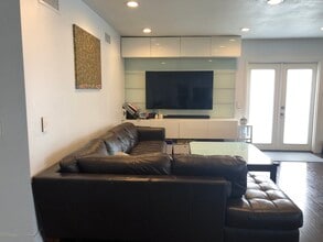 11689 Malden St in Cypress, CA - Building Photo - Building Photo