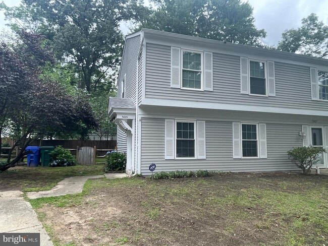 5005 Vane Ct in Waldorf, MD - Foto de edificio - Building Photo