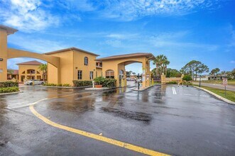 4309 Bayside Village Dr in Tampa, FL - Building Photo - Building Photo