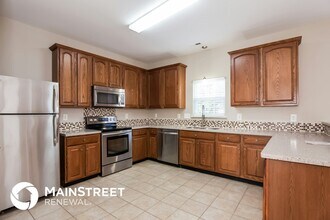 10209 Fairbourne Ct in Charlotte, NC - Building Photo - Building Photo