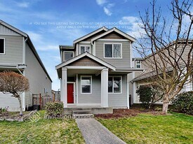 1723 181st St E in Spanaway, WA - Building Photo