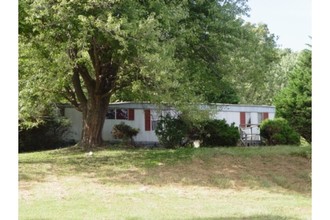 8701 Happy Valley Rd in Cave City, KY - Building Photo - Building Photo