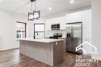 1428 W Jonquil Ter, Unit 3 in Chicago, IL - Foto de edificio - Building Photo