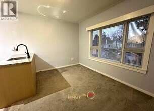 3136 W 2nd Ave in Vancouver, BC - Building Photo - Building Photo