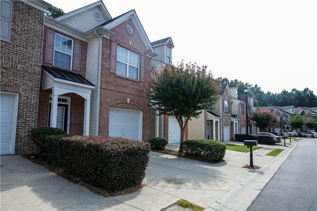 3875 Dandridge Way NW in Duluth, GA - Foto de edificio - Building Photo