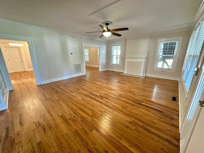 35 Perry Ave in Greenville, SC - Building Photo - Building Photo