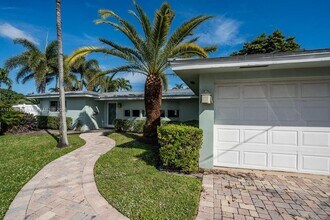 6350 NE 19th Ter in Fort Lauderdale, FL - Building Photo - Building Photo