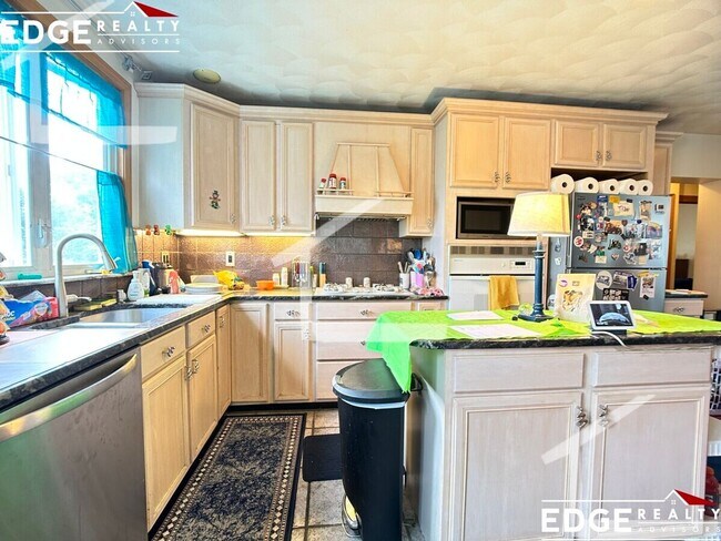 21 Claymoss Rd in Boston, MA - Building Photo - Building Photo
