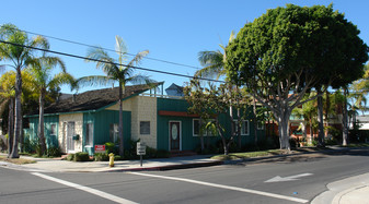 Sea Side Court Apartments