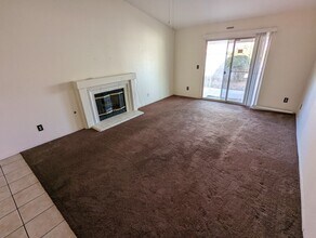 4228 Falcon Hill St in North Las Vegas, NV - Building Photo - Building Photo