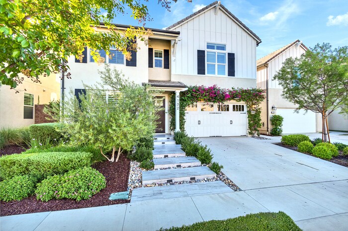 4132 Pompia Wy in Corona, CA - Building Photo