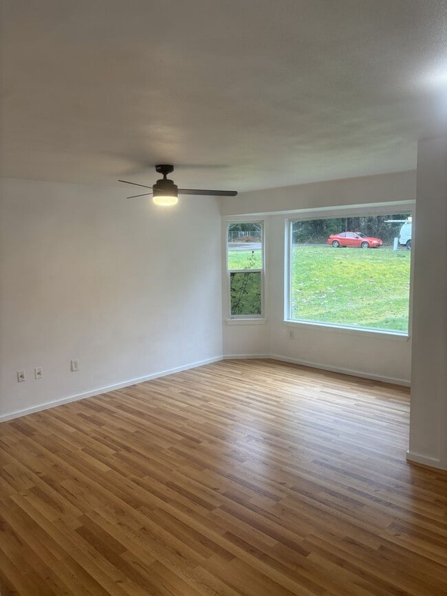 property at 5623 Delia Ln SW