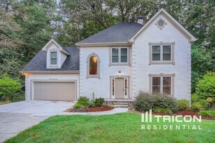 1916 Lilac Ridge Dr in Woodstock, GA - Building Photo