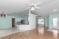 7810 Lola Cir in Navarre, FL - Building Photo - Building Photo