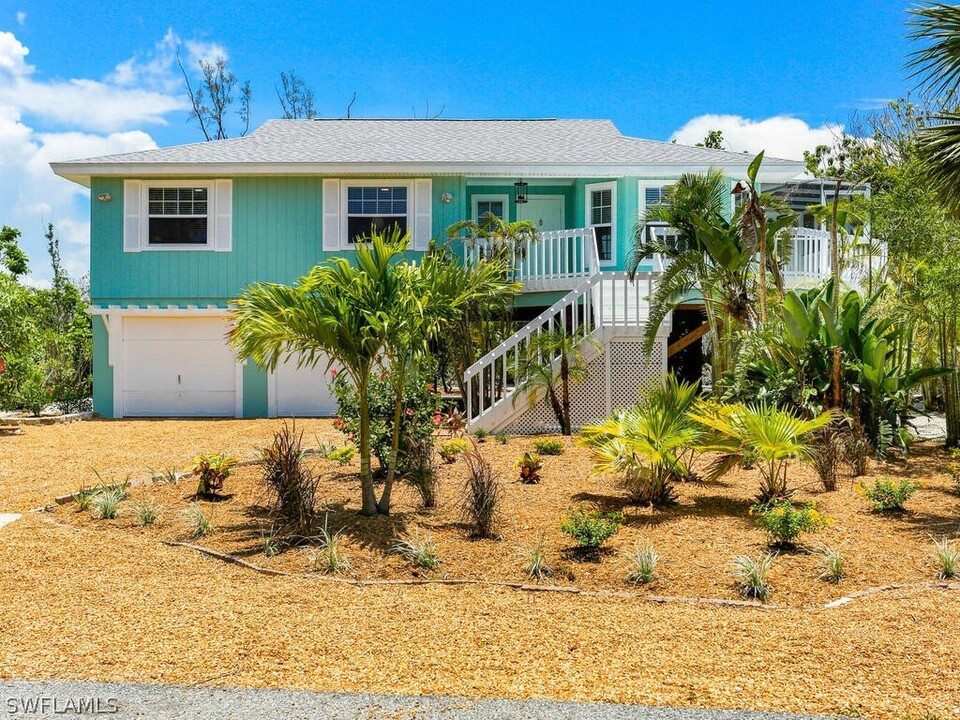 1830 Ibis Ln in Sanibel, FL - Foto de edificio