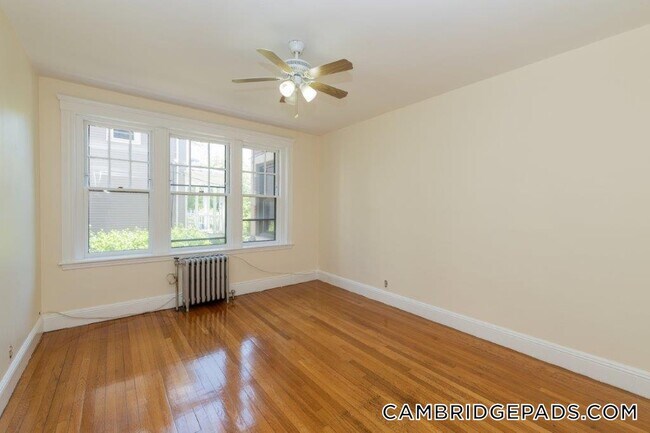 19 Forest St in Cambridge, MA - Building Photo - Building Photo