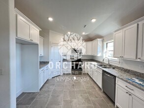 3205 N Ethan Dr in Siloam Springs, AR - Building Photo - Building Photo