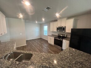 259 Common Reed Dr in Gilbert, SC - Building Photo - Building Photo