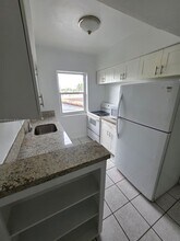 7610 Dickens Ave in Miami Beach, FL - Building Photo - Building Photo