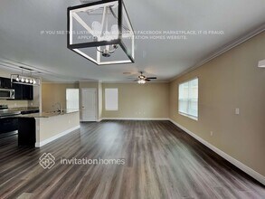 10527 Whispering Hammock Dr in Riverview, FL - Building Photo - Building Photo