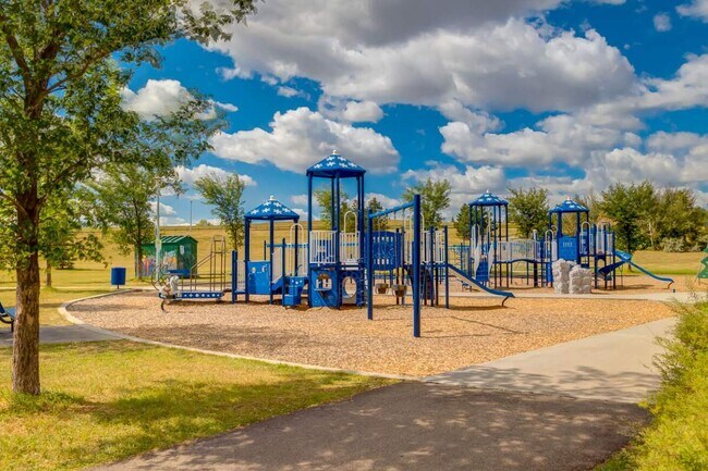 Cavell Ridge Townhomes in Edmonton, AB - Building Photo - Building Photo
