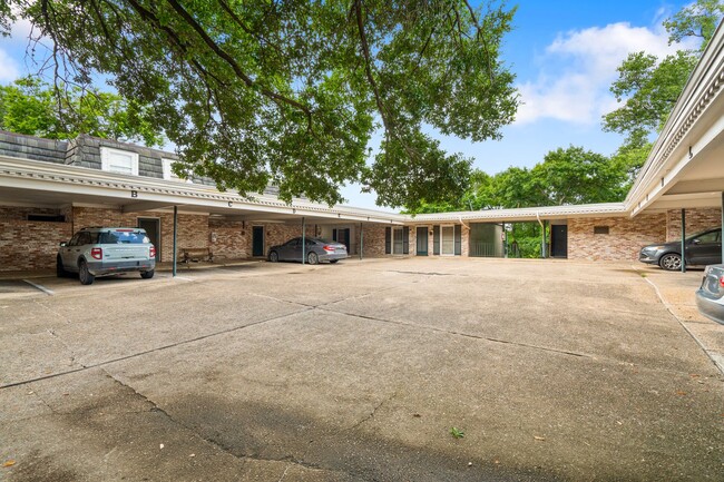 2704 San Pedro St in Austin, TX - Building Photo - Building Photo