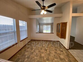 5817 W Crowley Ave in Visalia, CA - Building Photo - Building Photo