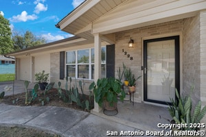 1228 Rivercrest Dr in New Braunfels, TX - Building Photo - Building Photo