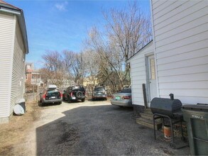 374 North St, Unit 374 in Burlington, VT - Building Photo - Building Photo