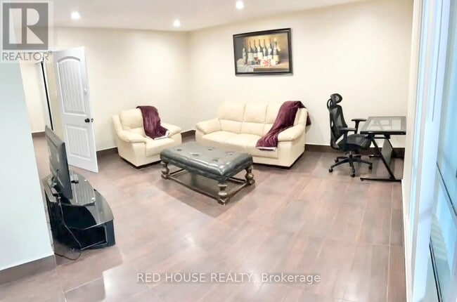 property at 3025 Credit Crescent