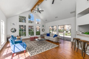 Raintree in Sherman, TX - Building Photo