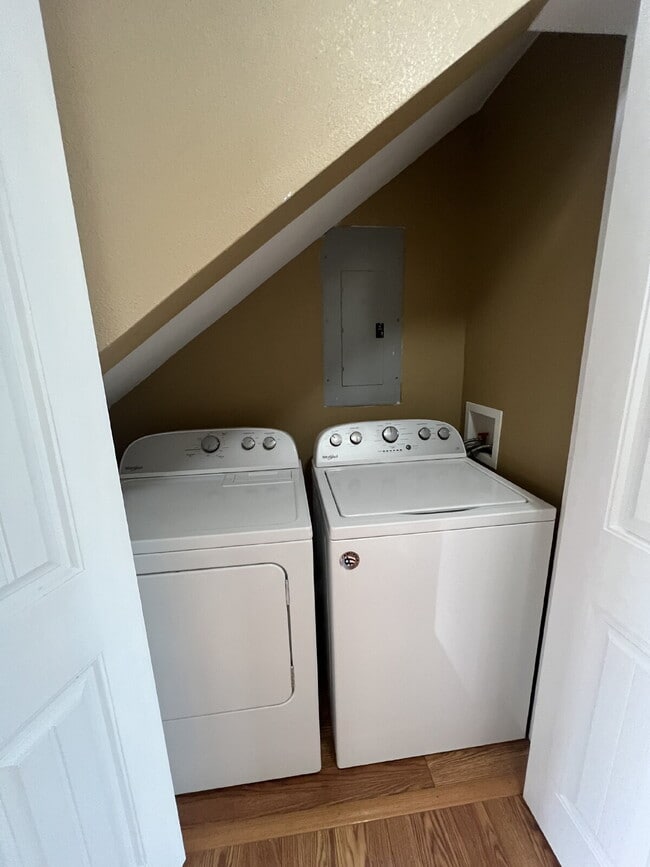 3907 Joe Bald Rd in Kimberling City, MO - Building Photo - Building Photo