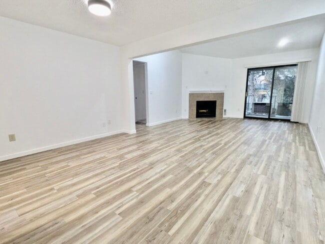 5160 SW 180th Ave in Beaverton, OR - Building Photo - Building Photo