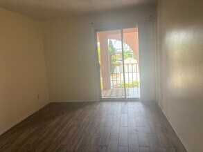 4730 Noyes St in San Diego, CA - Building Photo - Building Photo