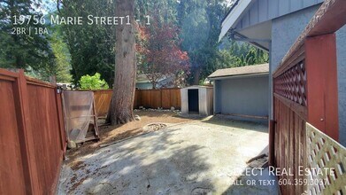 19756 Marie St in Hope, BC - Building Photo - Building Photo