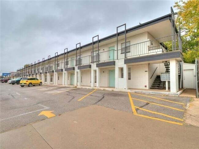 property at 2715 NW 36th St