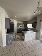 7124 Eagle Canyon Rd NE in Albuquerque, NM - Building Photo - Building Photo