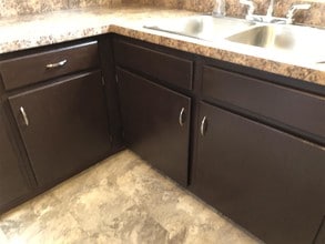 6627 State Rd-Unit -1 in Parma, OH - Foto de edificio - Building Photo