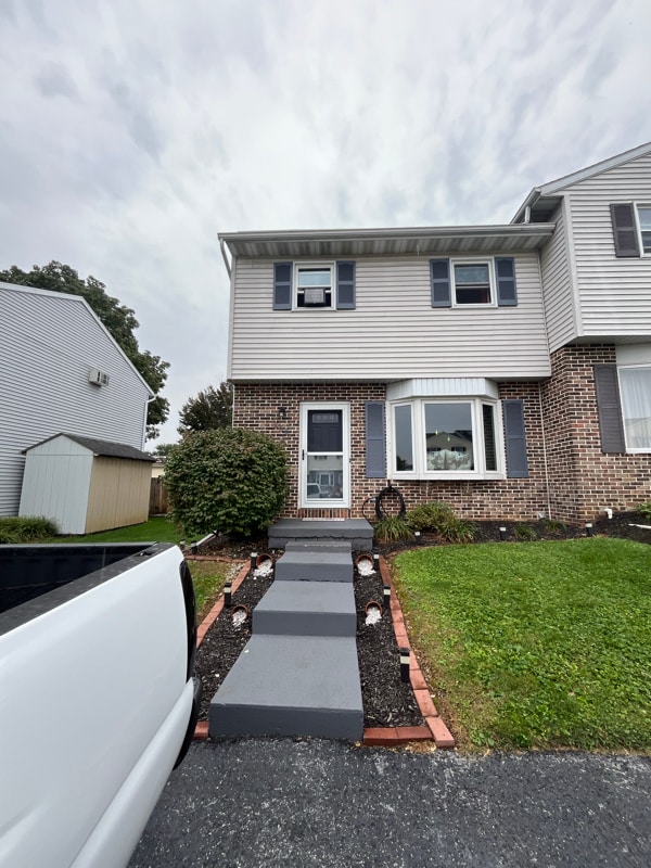 property at 260 Riverview Dr