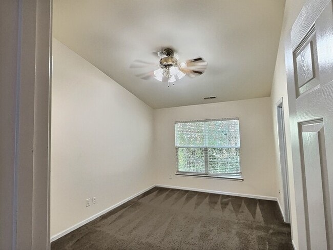 2710 Wyntercrest Ln in Durham, NC - Building Photo - Building Photo
