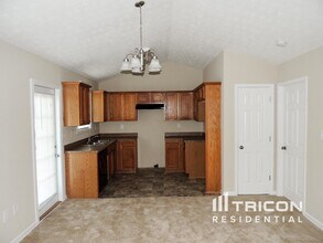 111 Elder Dr SE in Social Circle, GA - Building Photo - Building Photo