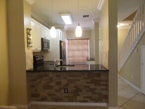 12147 SW 3rd St in Pembroke Pines, FL - Building Photo - Building Photo