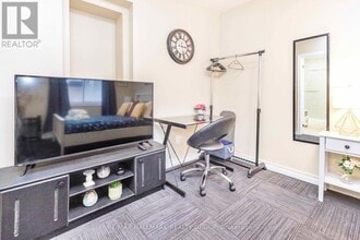 456 Bronson Ave in Ottawa, ON - Building Photo - Building Photo