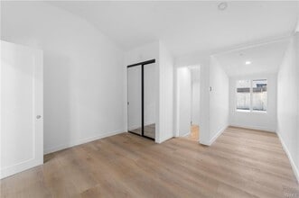 8510 Wilbur Ave in Los Angeles, CA - Building Photo - Building Photo