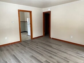 2322 Adams St in Granite City, IL - Building Photo - Building Photo