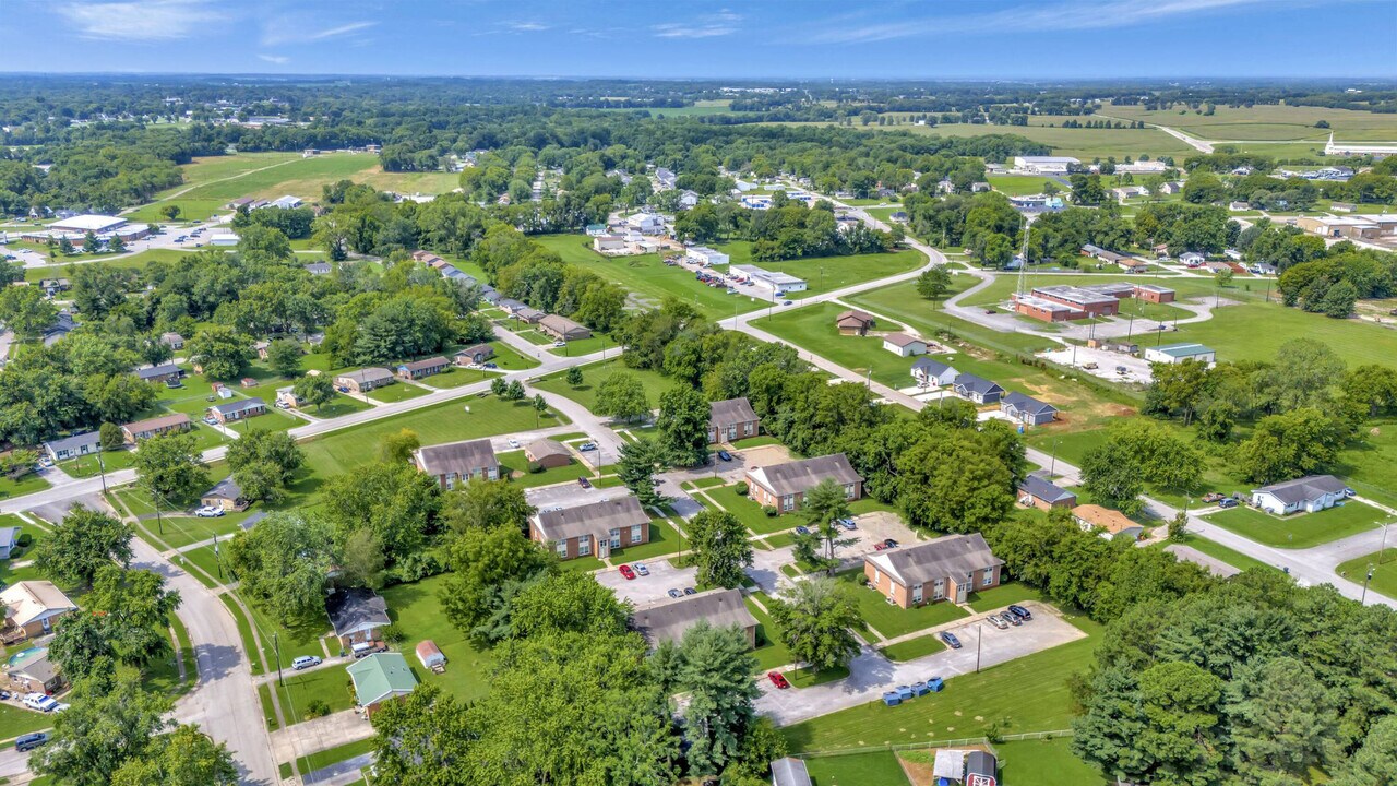 612 Park Ave in Hopkinsville, KY - Foto de edificio