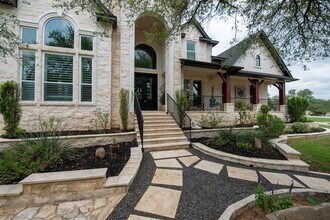 664 Ranchers Club Ln in Driftwood, TX - Building Photo - Building Photo