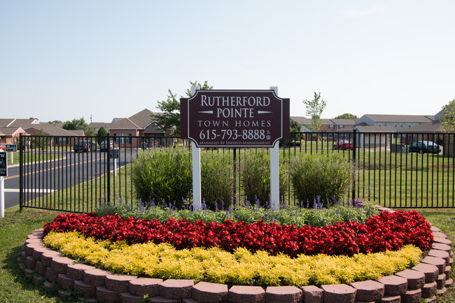 Rutherford Pointe Townhomes photo'